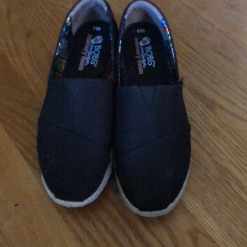 Skechers shoes
